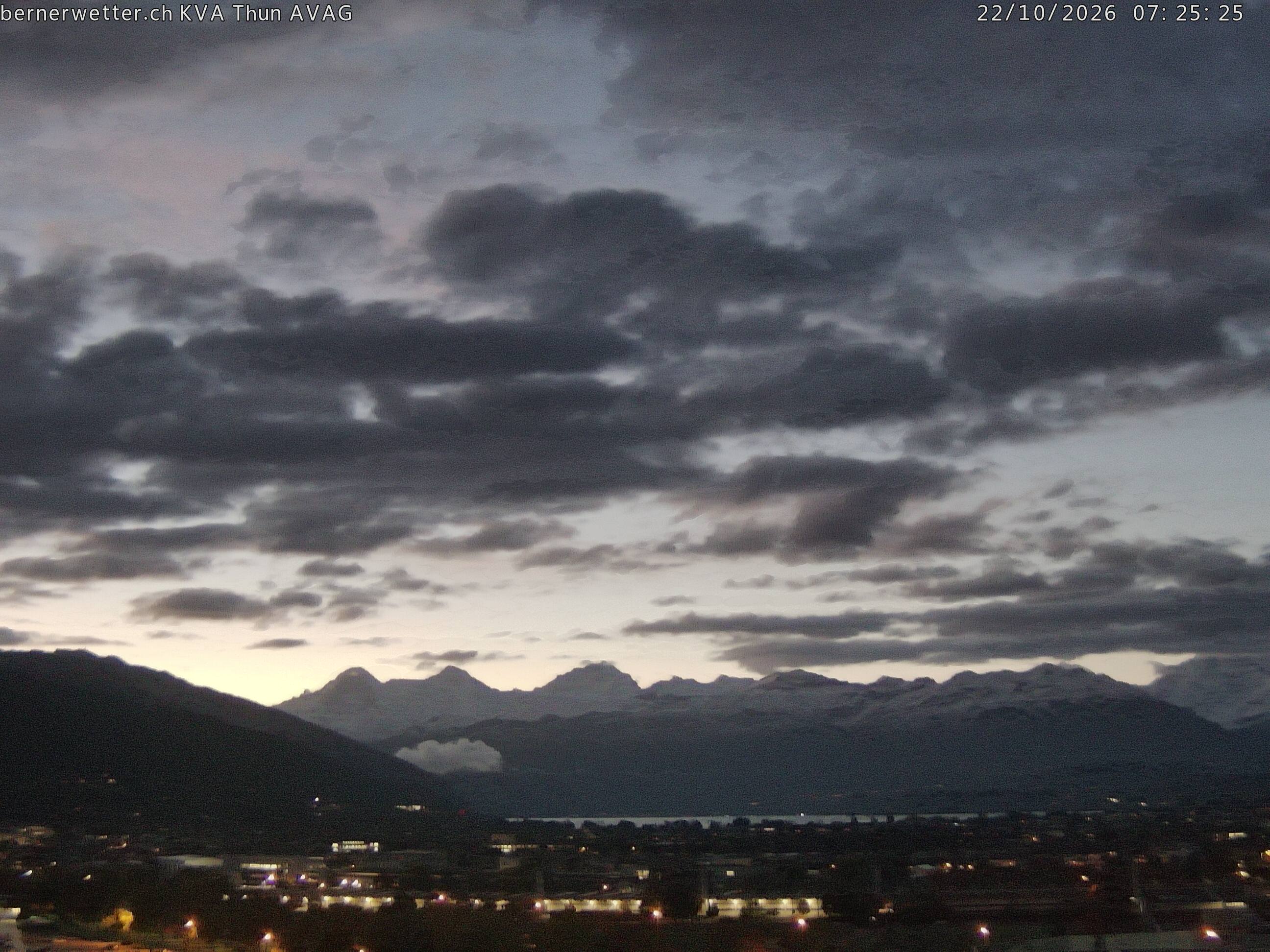 Wetterkamera in Thun, Sicht auf Berner Alpen und Jura
